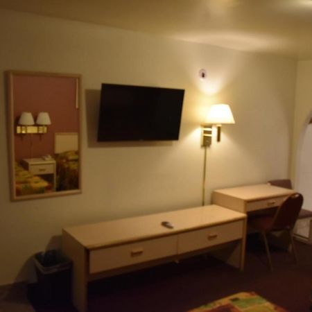 Travelodge By Wyndham Farmington Esterno foto
