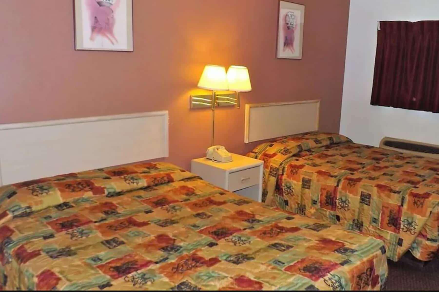 Travelodge By Wyndham Farmington Esterno foto