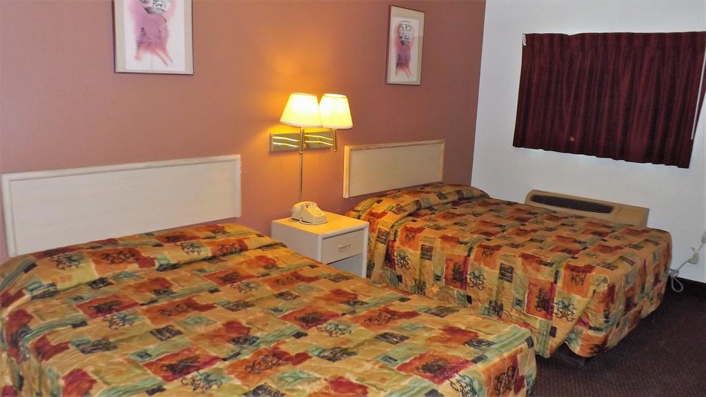 Travelodge By Wyndham Farmington Esterno foto